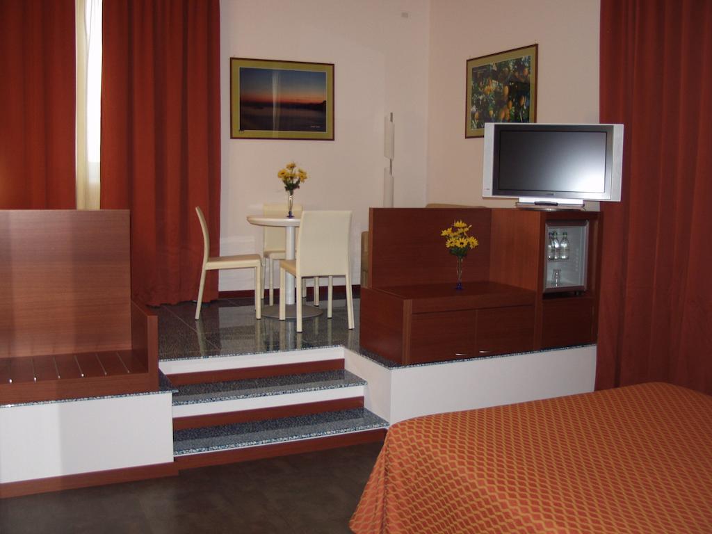 Hotel Mareschi Palace Novare Extérieur photo