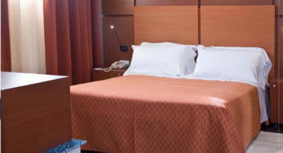 Hotel Mareschi Palace Novare Chambre photo